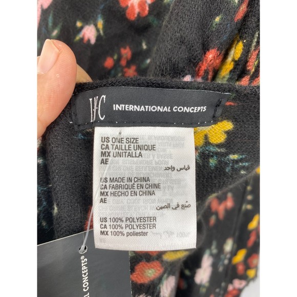 Inc NWT International Concepts Floral Print Triangle Scarf Fringe Black OS New - Picture 7 of 10